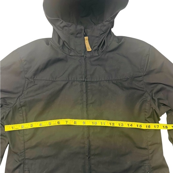 Fjällräven Black Stina Jacket NWOT Women’s Medium - Picture 8 of 16